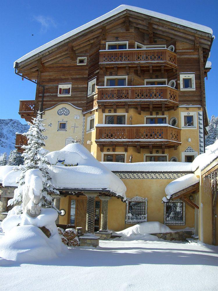 Belarosa & Wellness Hotel 4*